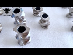 เตรียมบรรจุสินค้าเพื่อส่ง